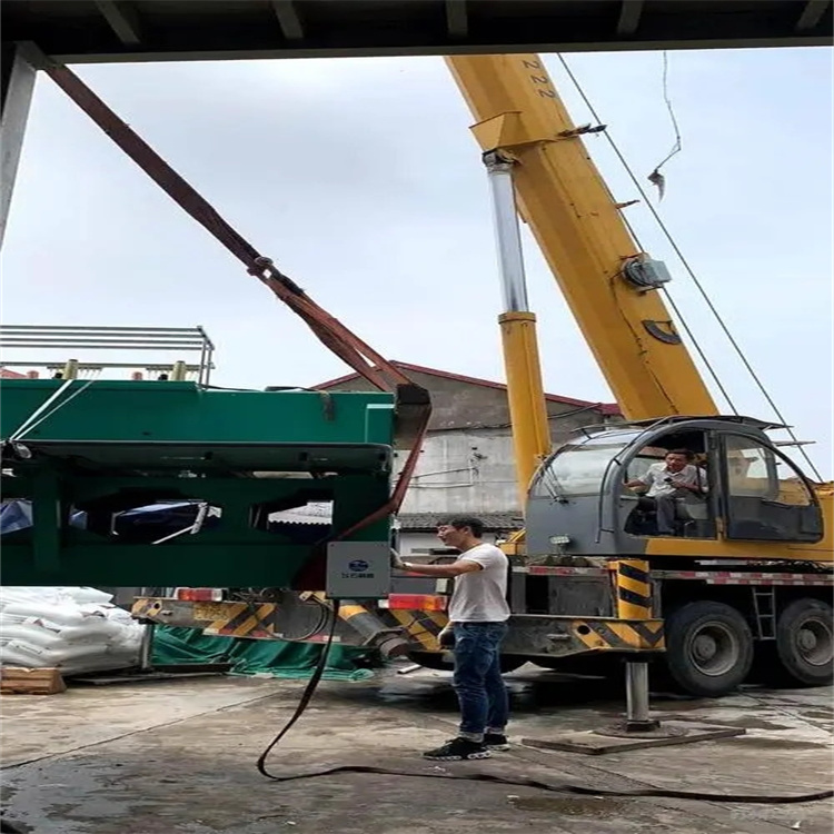 九龙坡吊风力发电机的吊车大概多少钱